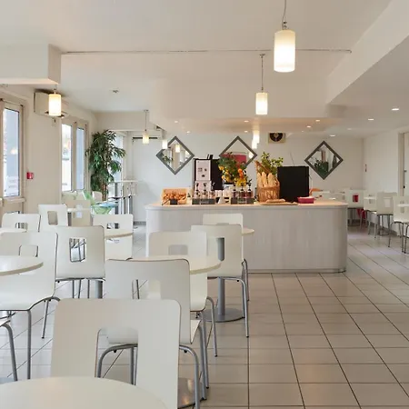 Hotel Premiere Classe Sous Bois