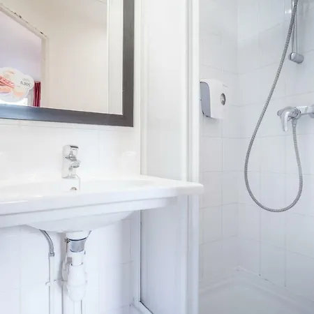Première Classe Sous Bois Hotel